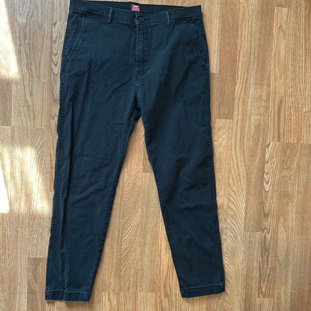 MENS LEVI